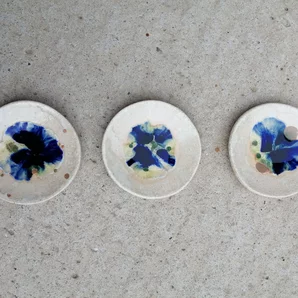 Atelier Poterie Barbotine and Be(e)